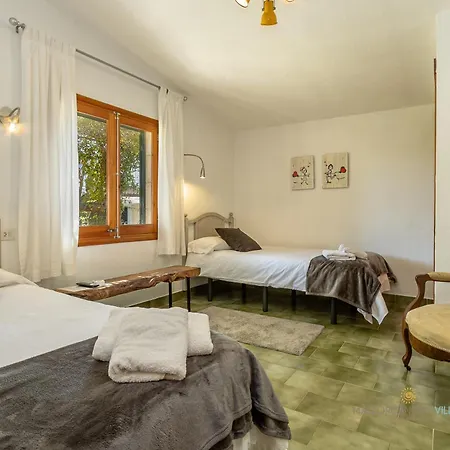 La Sort Llarga, 6 Personas