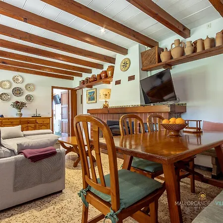 La Sort Llarga, 6 Personas فيلة